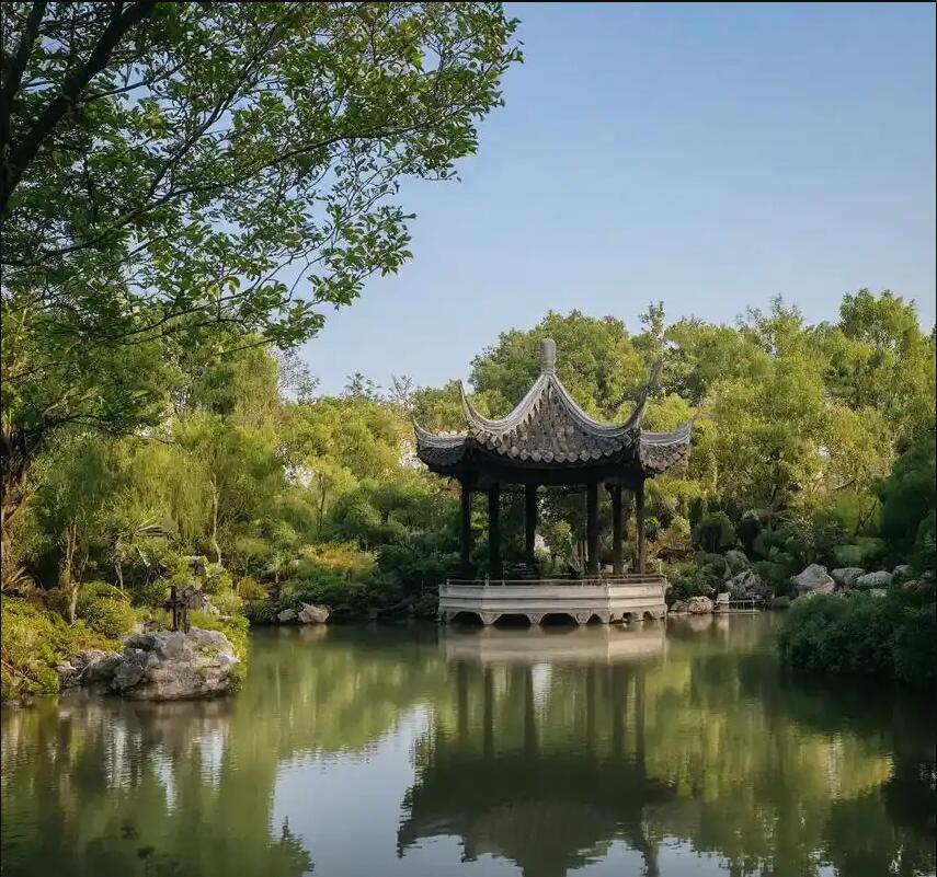 新安县凝芙餐饮有限公司